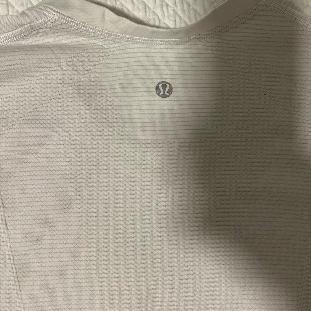 Mens white lululemon short sleeve v neck